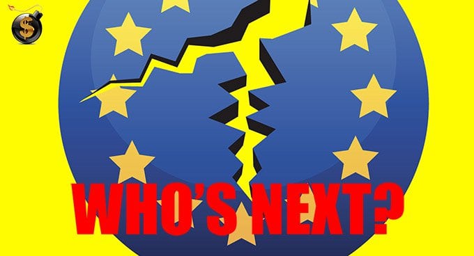 European union crumbling sign after economic crisis